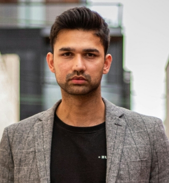 UI/UX Designer